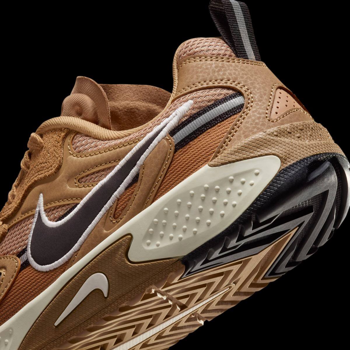 Nike Jam - Dark Driftwood/Hemp/Sail/Black - FN0314-200