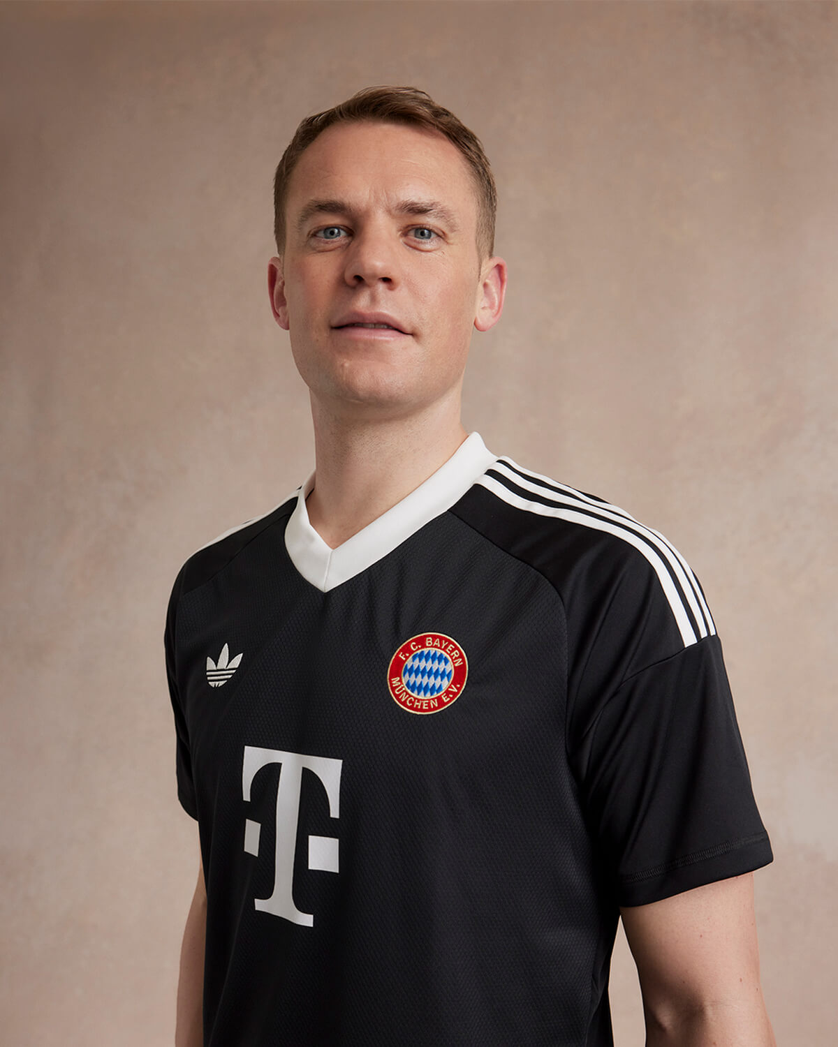Manuel Neuer - adidas Originals FC Bayern Ausweichtrikot Saison 2024/25