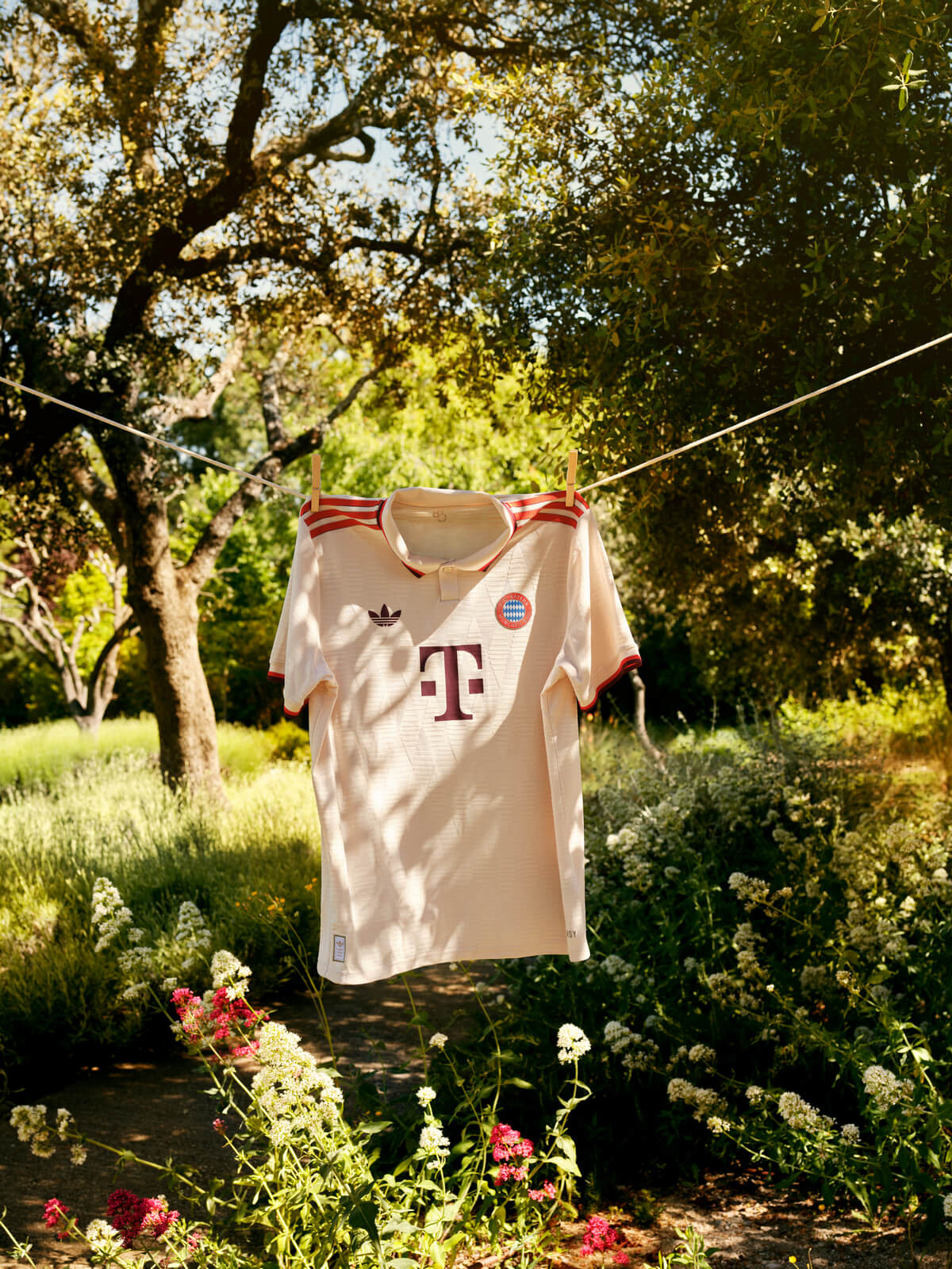 Die Rückkehr des Trefoil: FC Bayern trifft auf adidas Originals