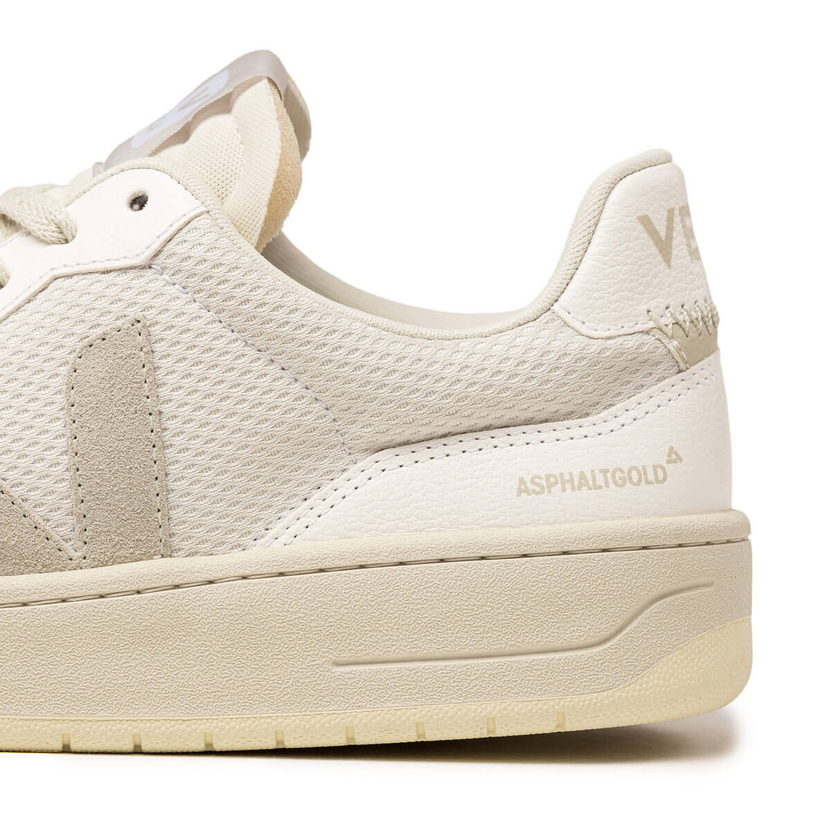VEJA x Asphaltgold - V-90 "Shades of Time" - VG1803855