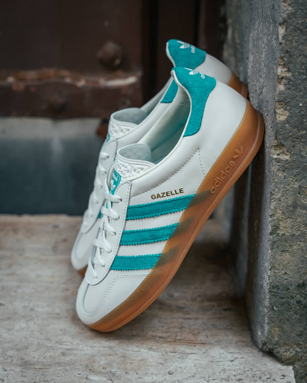 adidas Originals Gazelle Indoor "Amalfi Days" - Chalk White / Hi-Res Aqua / Gum - JI2583