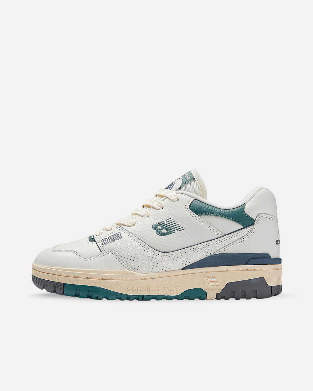 New Balance BB550PTB „Mini Logo“