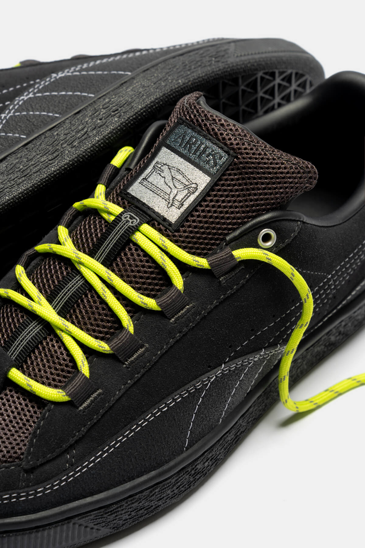 PUMA x ARIES Suede HP - Black / Flat Dark Gray - 399347-01