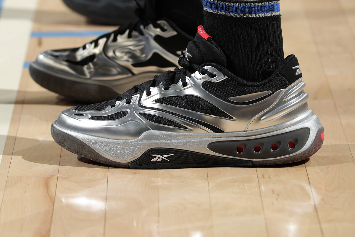 Reebok Engine A - Silver/Black - Basketball Model