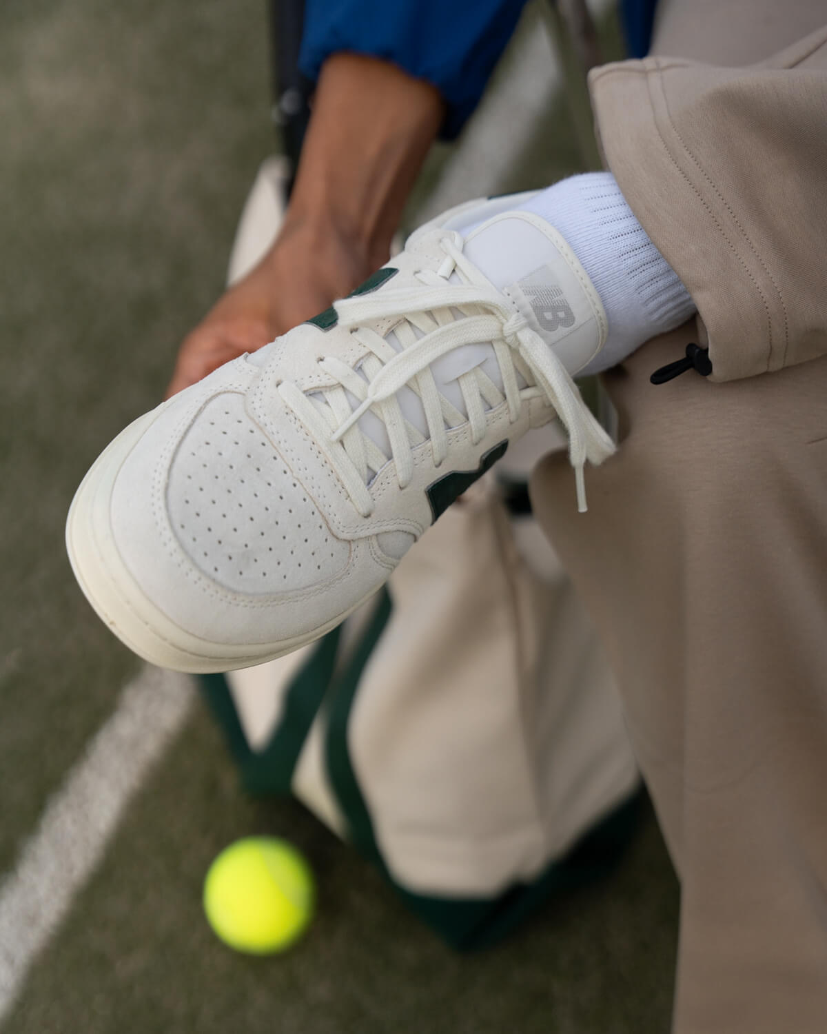 New Balance T500 - Sea Salt / Green - CT500CG