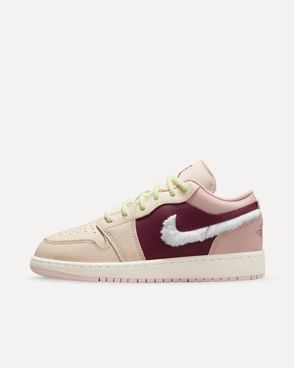 Nike Air Jordan 1 Low „Fur Swoosh“