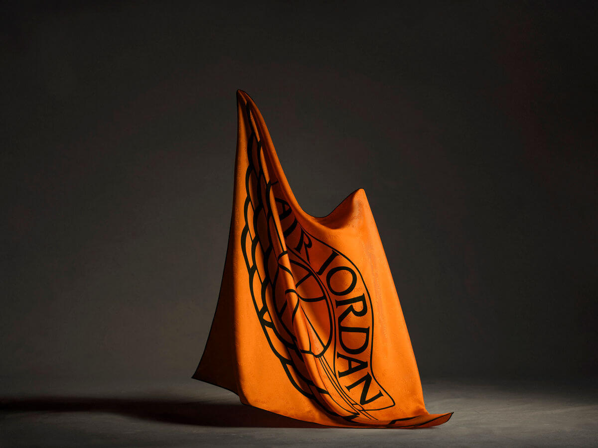 Nike Air Jordan Wings Collection Scarf Orange