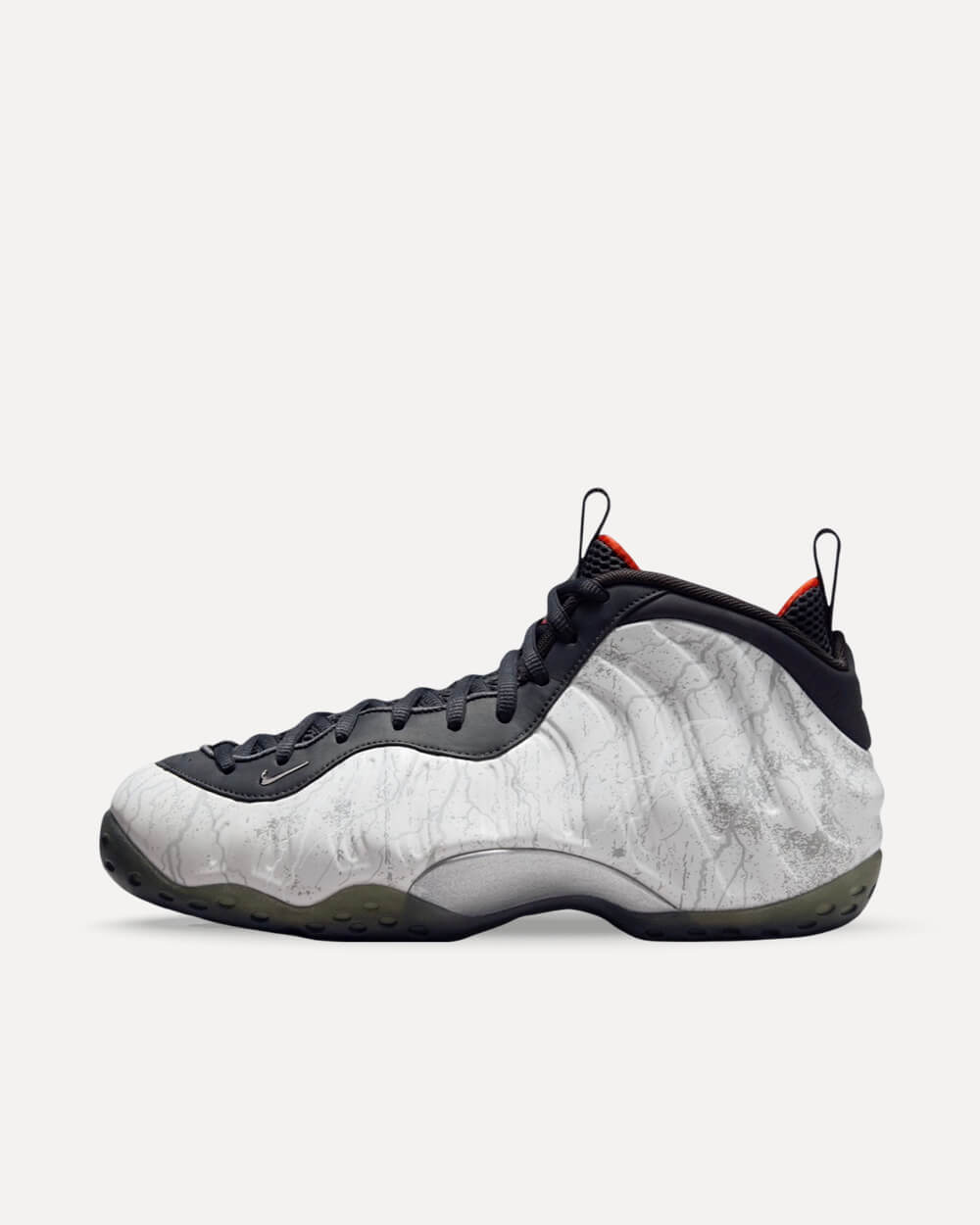 Nike x TEKKEN 8 Air Foamposite One „Jin Kazama“