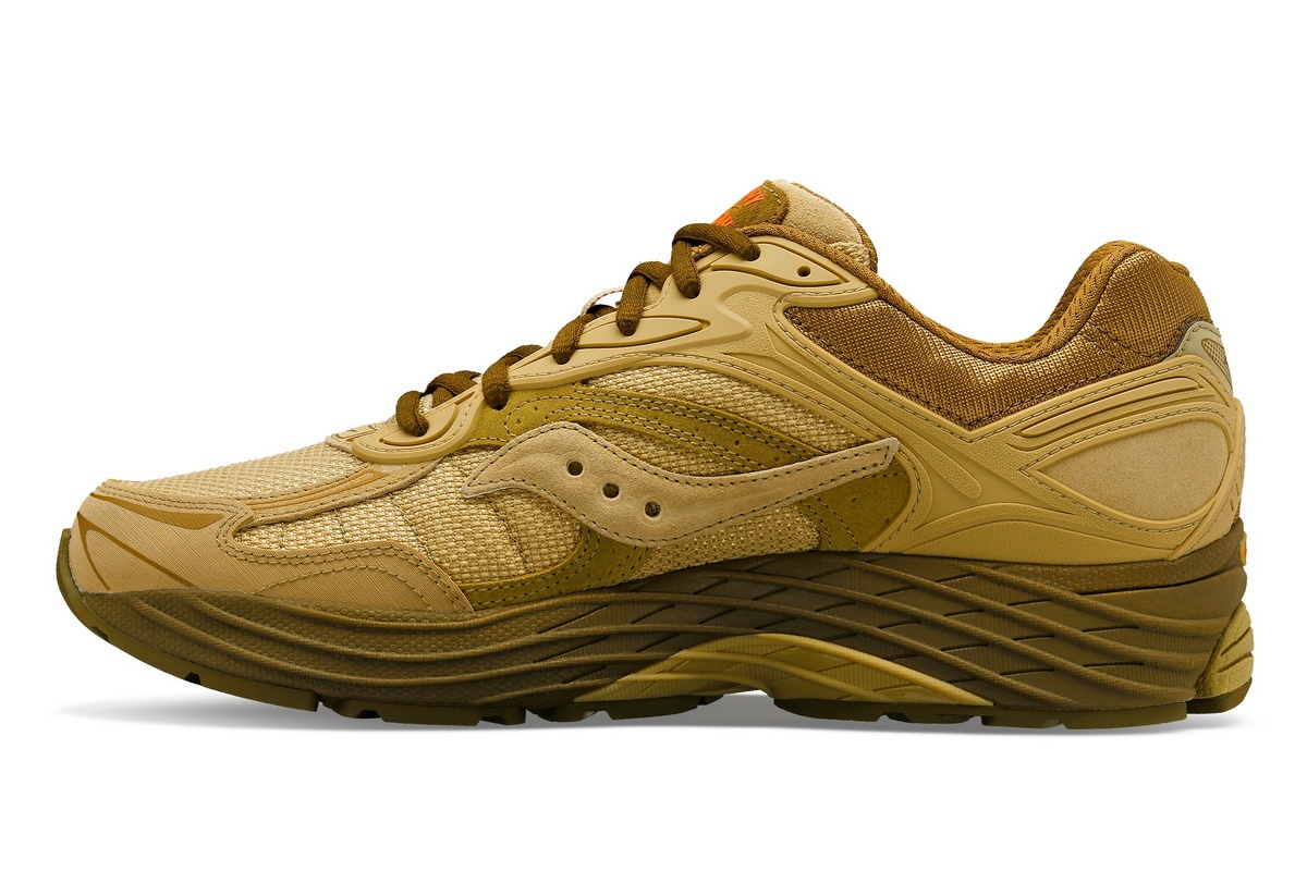 Saucony x Starcow ProGrid Omni 9 Armor 'Desert' - Beige Tan - S70869-2
