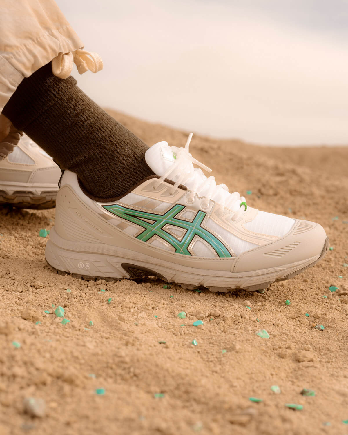 ASICS x HIDDEN NY GEL-VENTURE 6 SHIELD - White/Wasabi - 1203A778-24-V1
