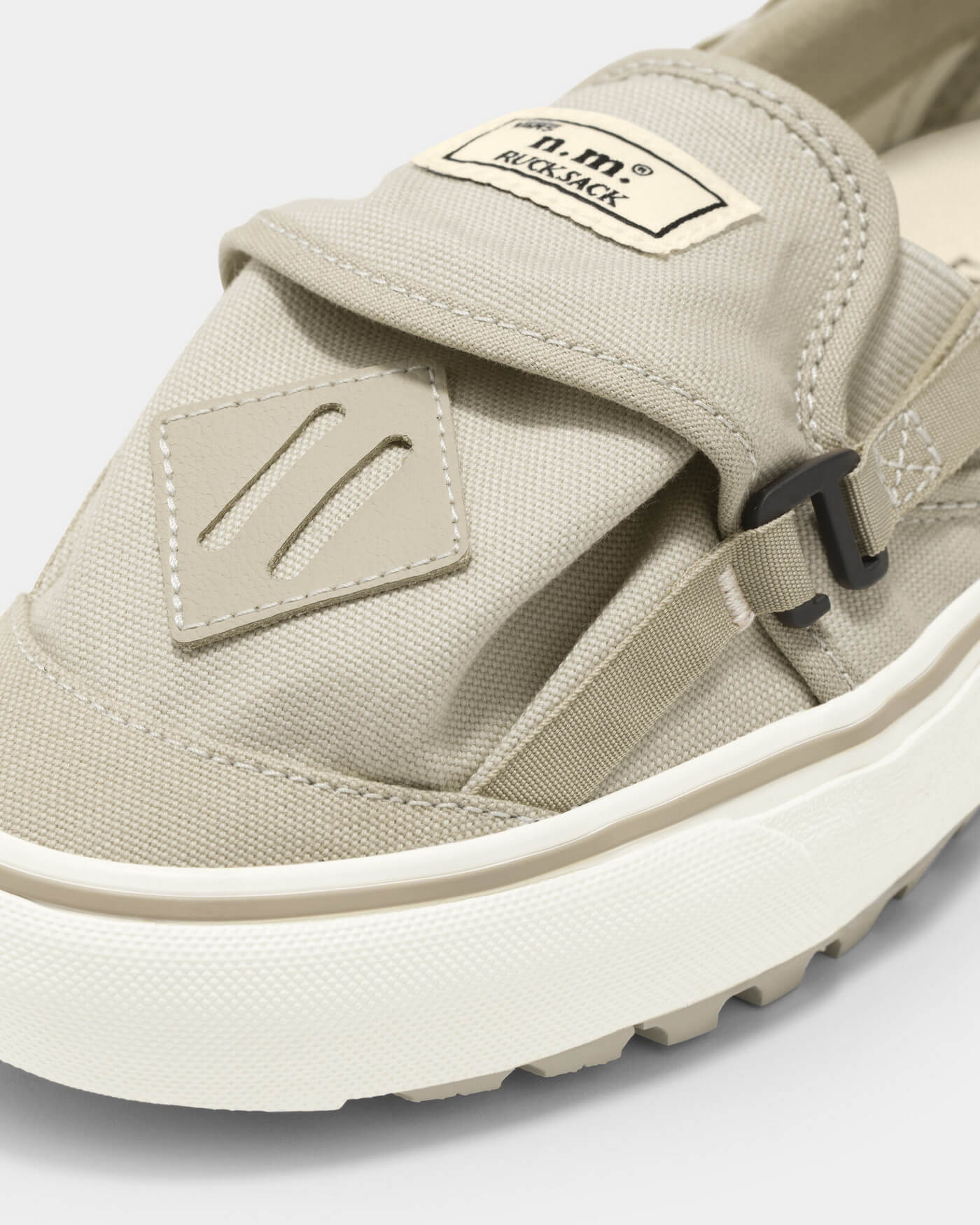 Vans x Nicole McLaughlin Slip-On "Rucksack" - Tan/White - VN000S99JM9