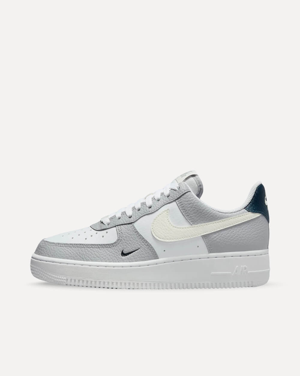 Nike Air Force 1 ’07