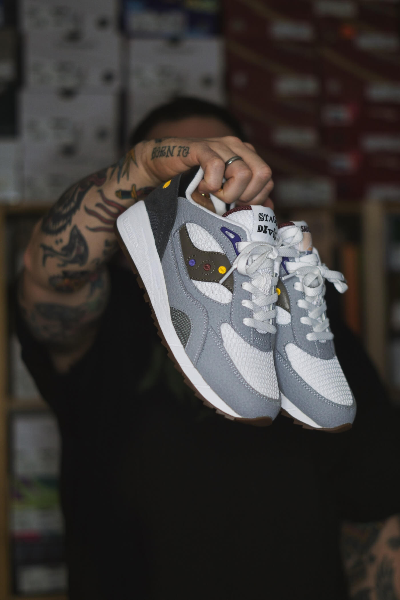 Saucony x SauconySneaks Shadow 6000 "Stage Dives" - White/Grey - S70903-3