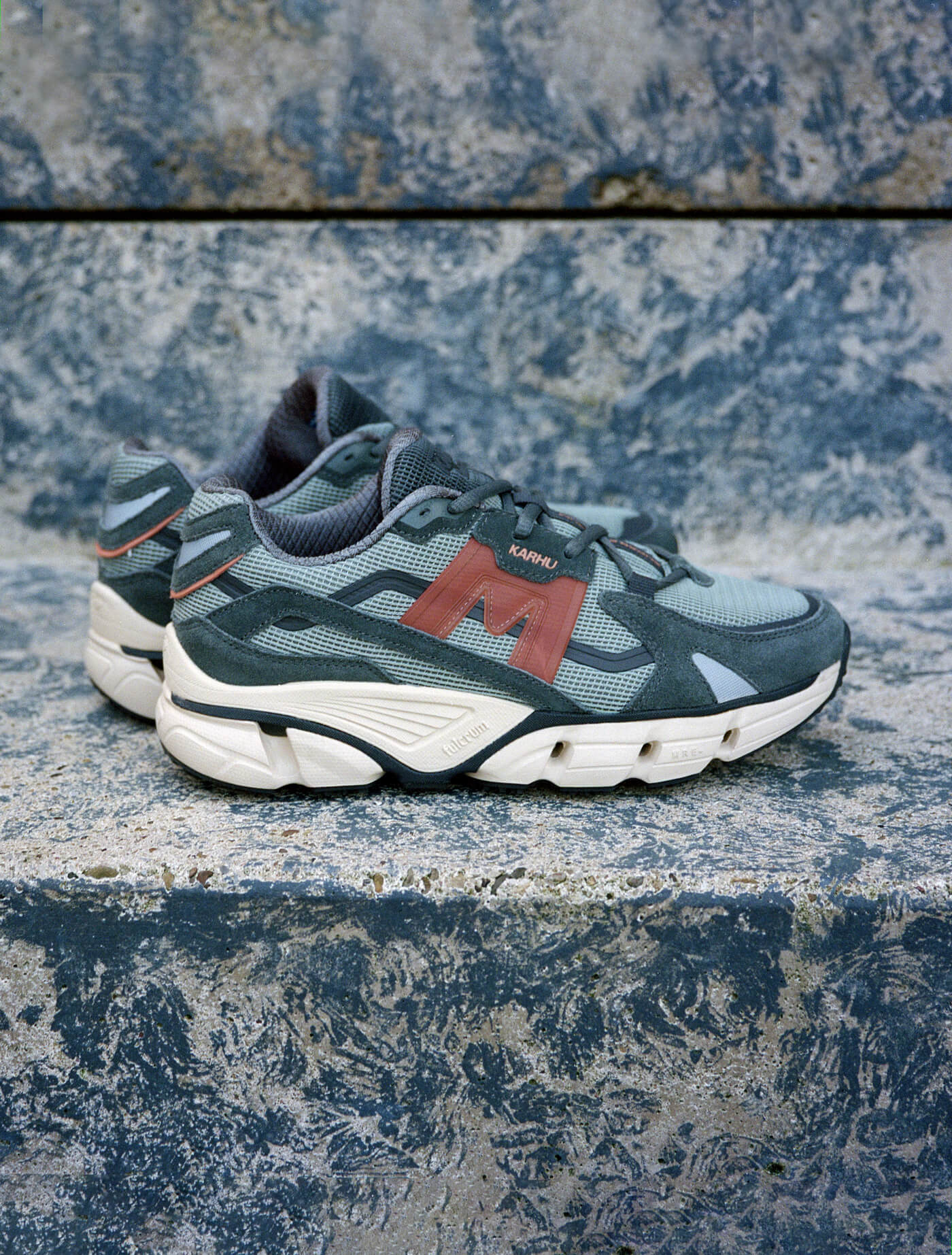 KARHU Super Fulcrum - Sedona Sage / Sierra - F860006