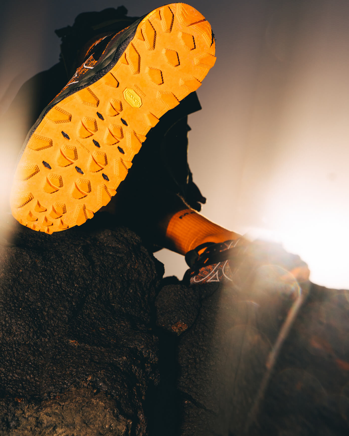 Mizuno Sportstyle x Maharishi Wave Mujin LS GTX "Pointilillist"