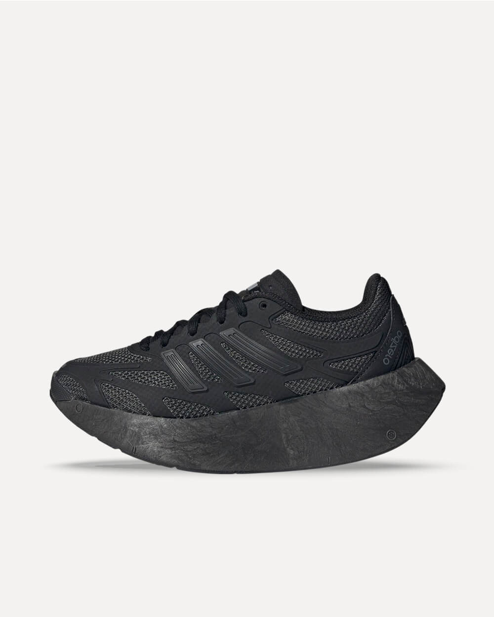 adidas Adizero Aruku „Triple Black“