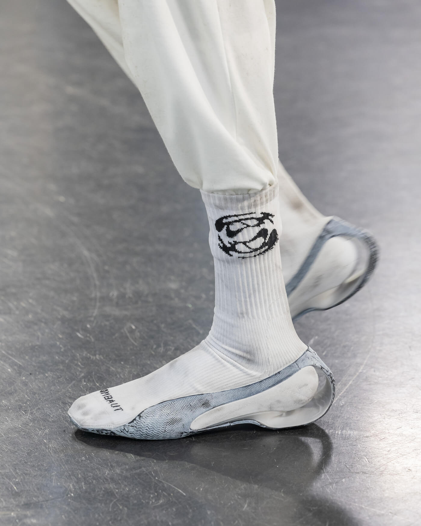 PUMA X ROMBAUT LEVITATION SOCK "WHITE"