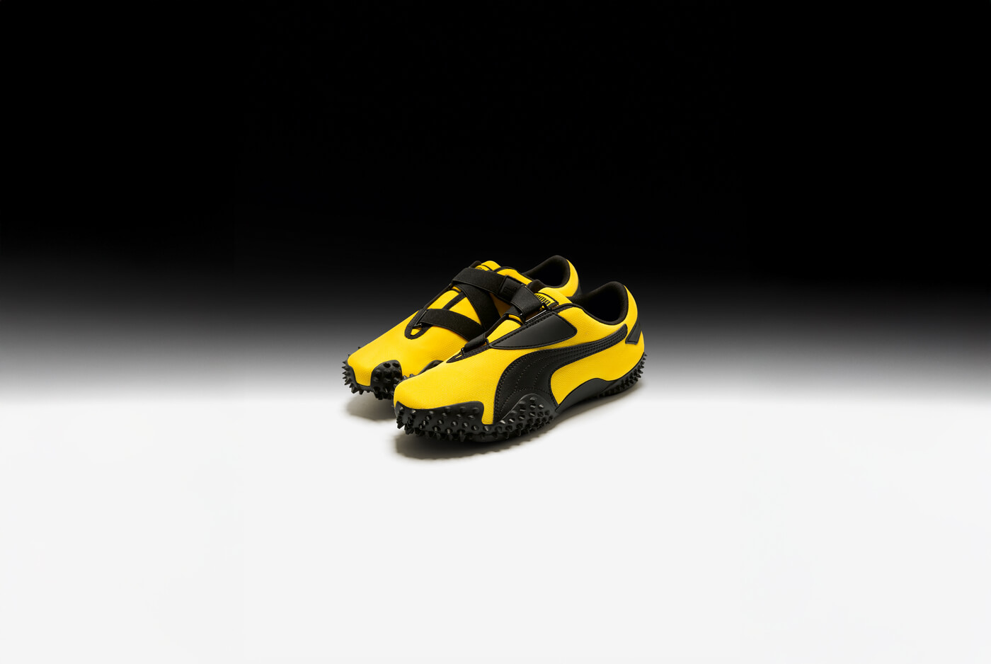 „Spikes on. Mood set.“ – Der PUMA Mostro trifft auf Amelia Gray