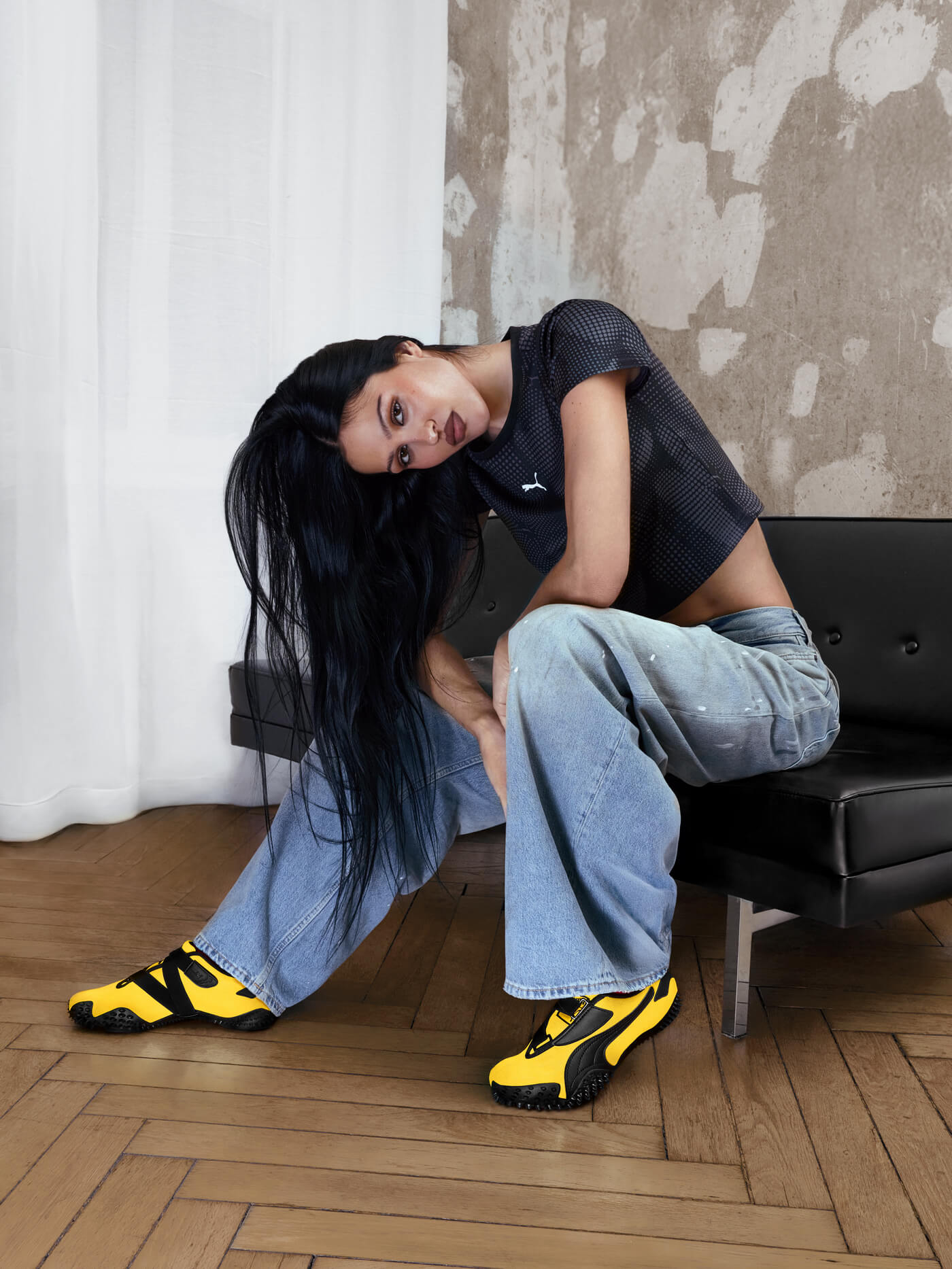 „Spikes on. Mood set.“ – Der PUMA Mostro trifft auf Amelia Gray