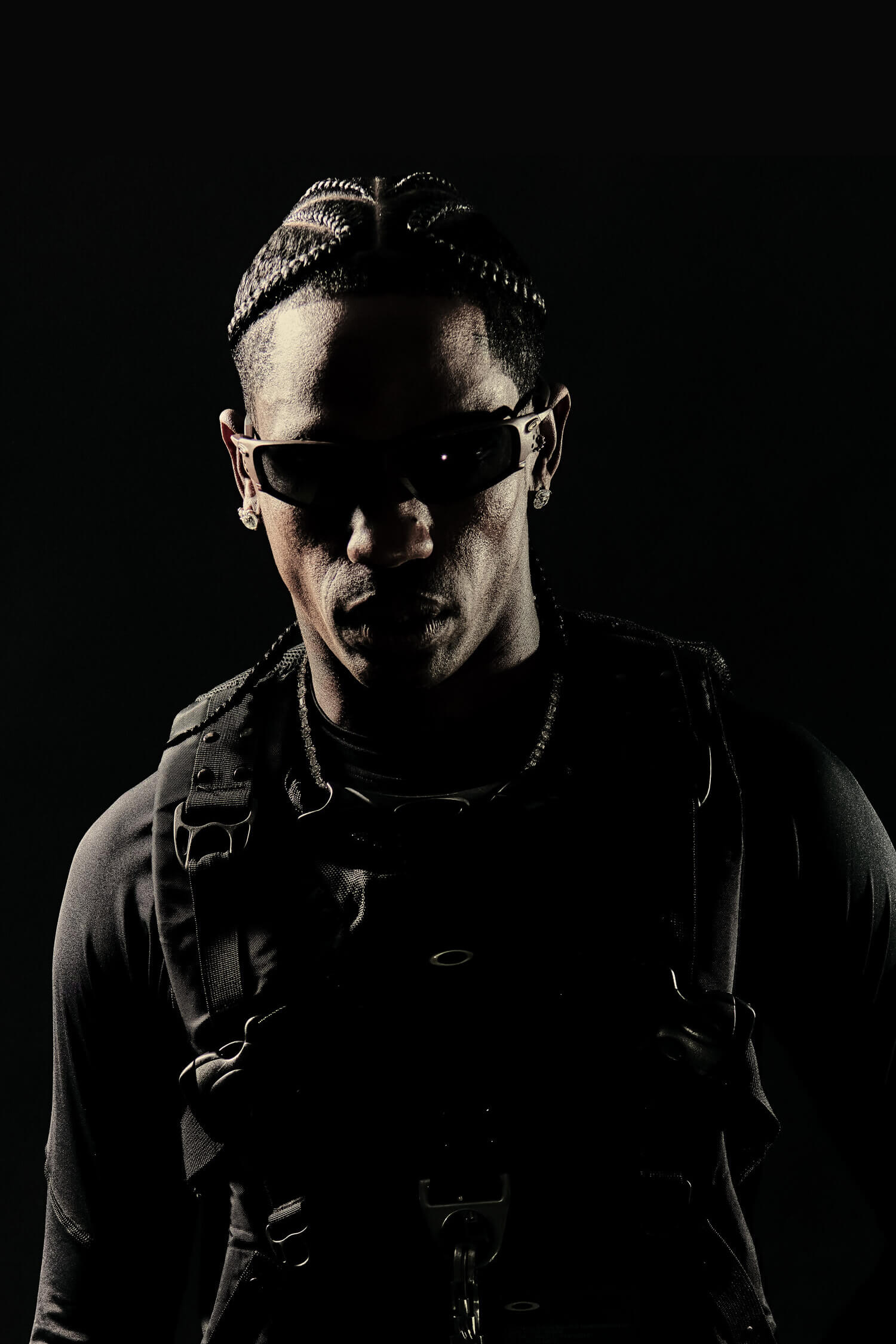 Oakley x Travis Scott – First-ever Chief Visionary