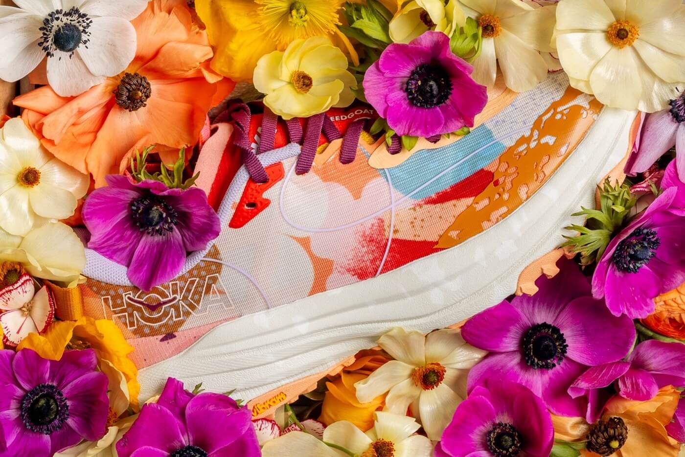 HOKA x StudioPROBA Speedgoat 6 - Cadmium Orange / Whisper Green - 1174390-CMRN