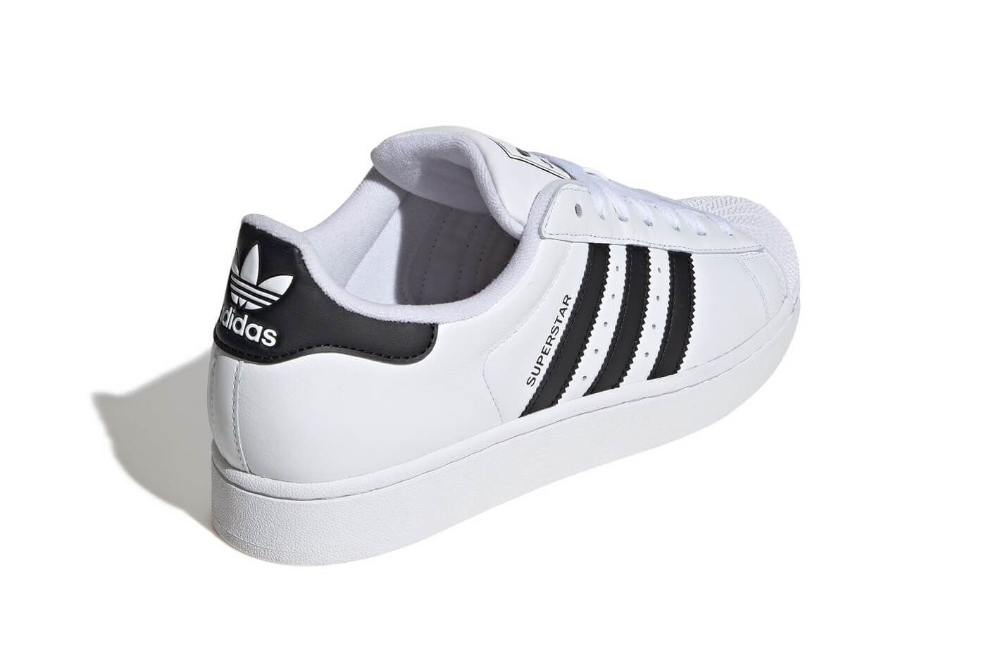 adidas Originals - Cloud White / Core Black / Cloud White - IH8659