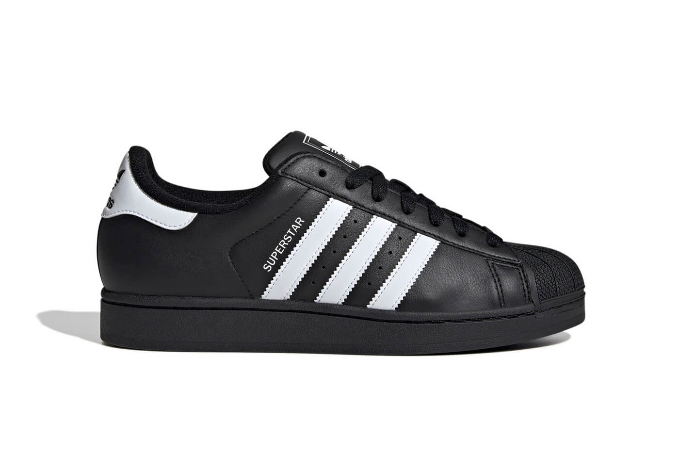 adidas Originals - Core Black / Cloud White / Core Black - JI0079