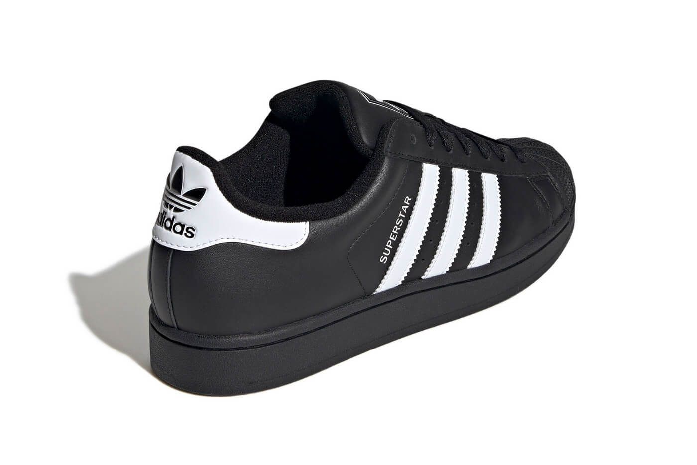 adidas Originals - Core Black / Cloud White / Core Black - JI0079