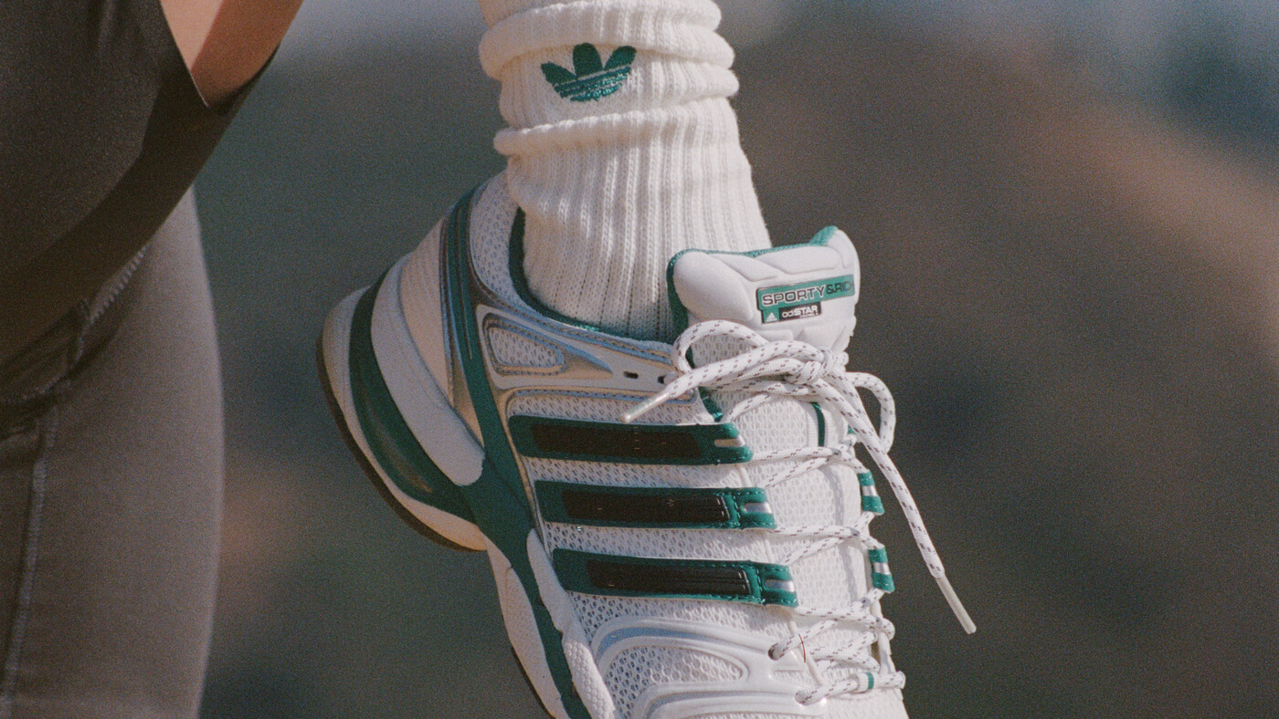 adidas Originals x Sporty & Rich ADISTAR CONTROL 5 - Footwear White/Carbon/Pure Teal - IH9707
