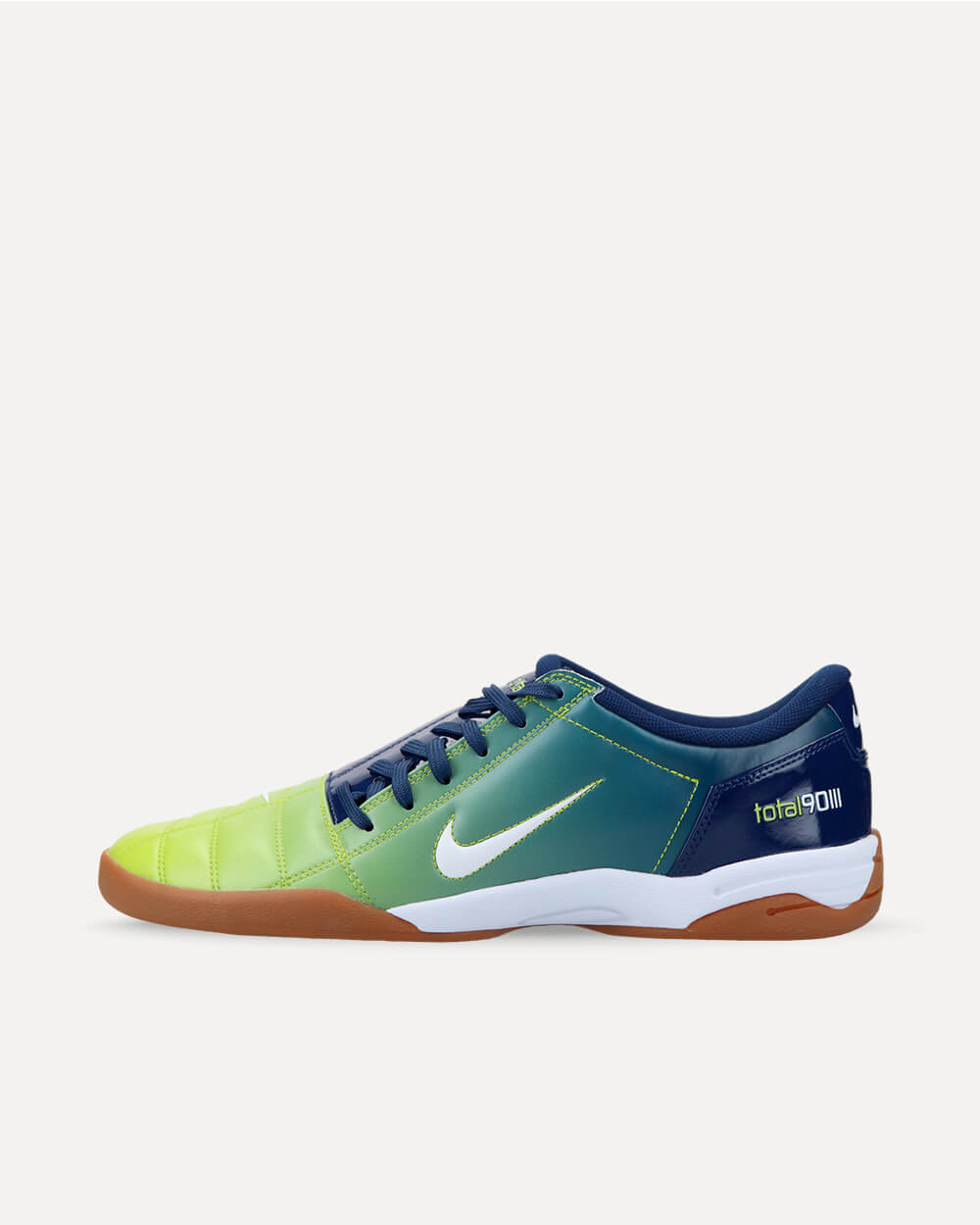 Nike Total 90