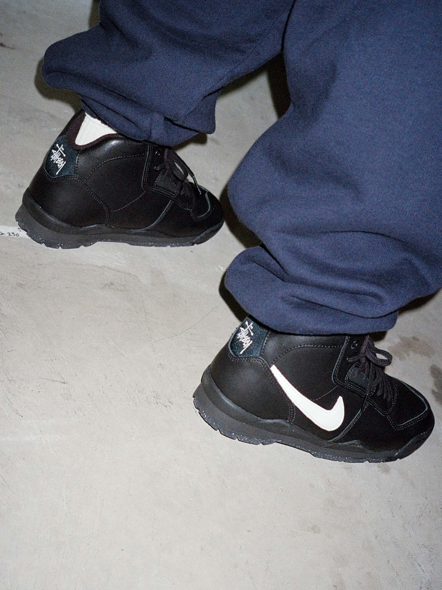 Nike x Stüssy Air Baltoro - Black/Black/White - HV0484-001