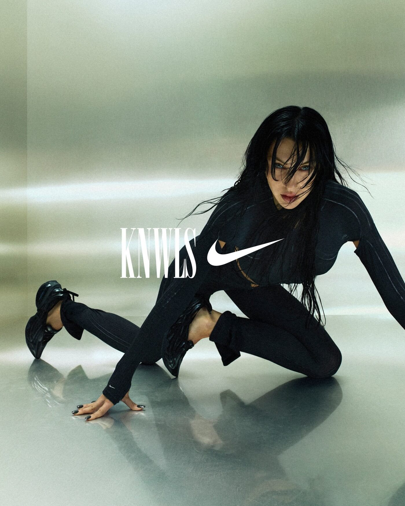 „Athletic Elegance Redefined“ – Nike und KNWLS präsentieren ihre neue Apparel- und Footwear-Kollektion