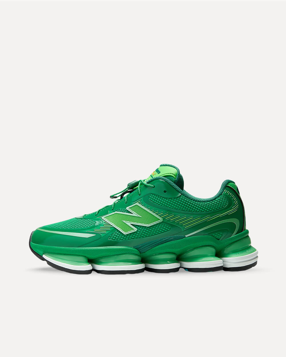 New Balance x AminÃ© ABZORB 2000 U2000ME