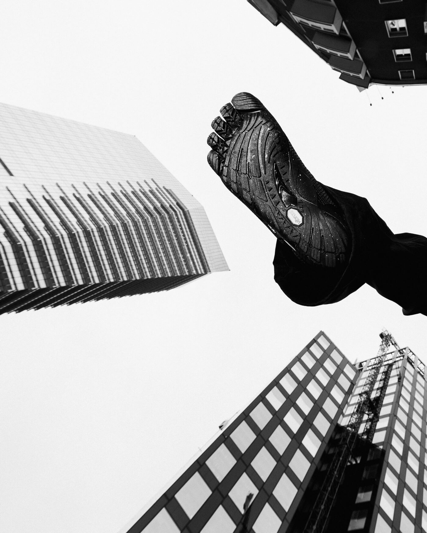 Vibram FiveFingers präsentiert die Fall/Winter 2025 Collection – „Movement as Awareness“