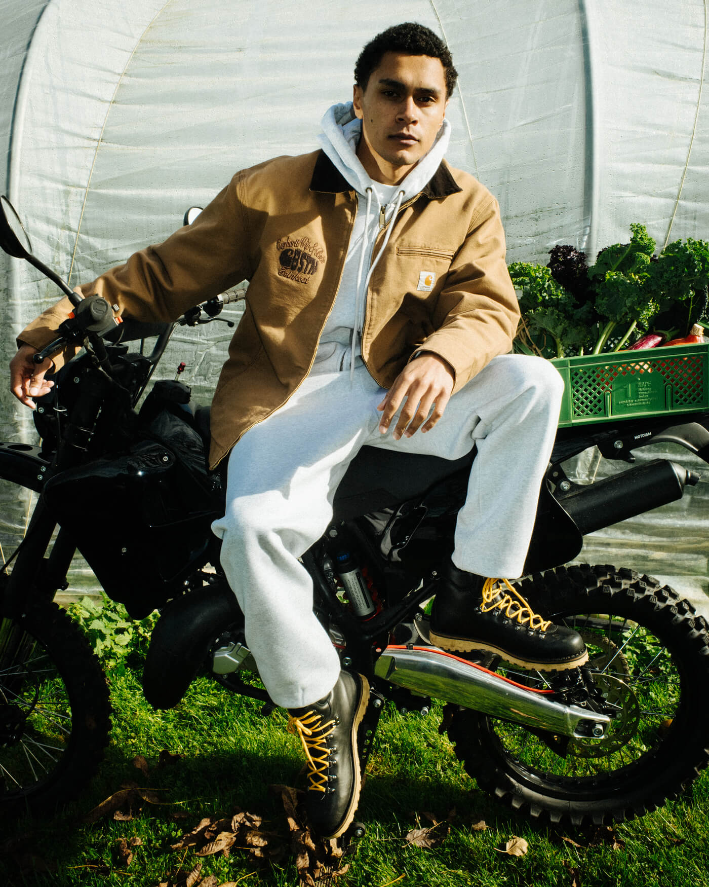 Carhartt WIP & BSTN feiern ihr Jubiläum mit dem Feinkost Pack – „A toast to 10 years“