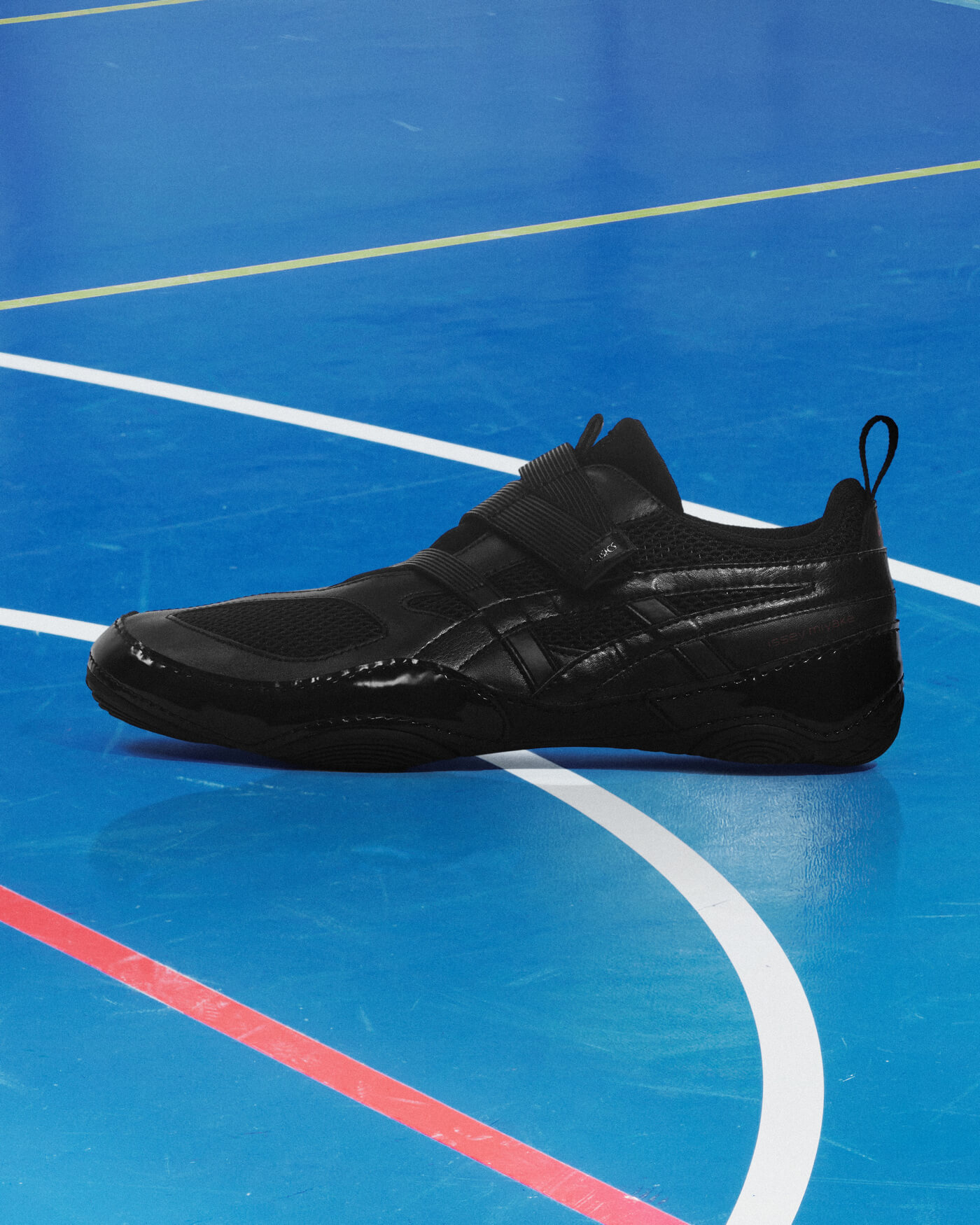 ASICS x Issey Miyake Hyper Taping - Black / Black - 1203A819-001