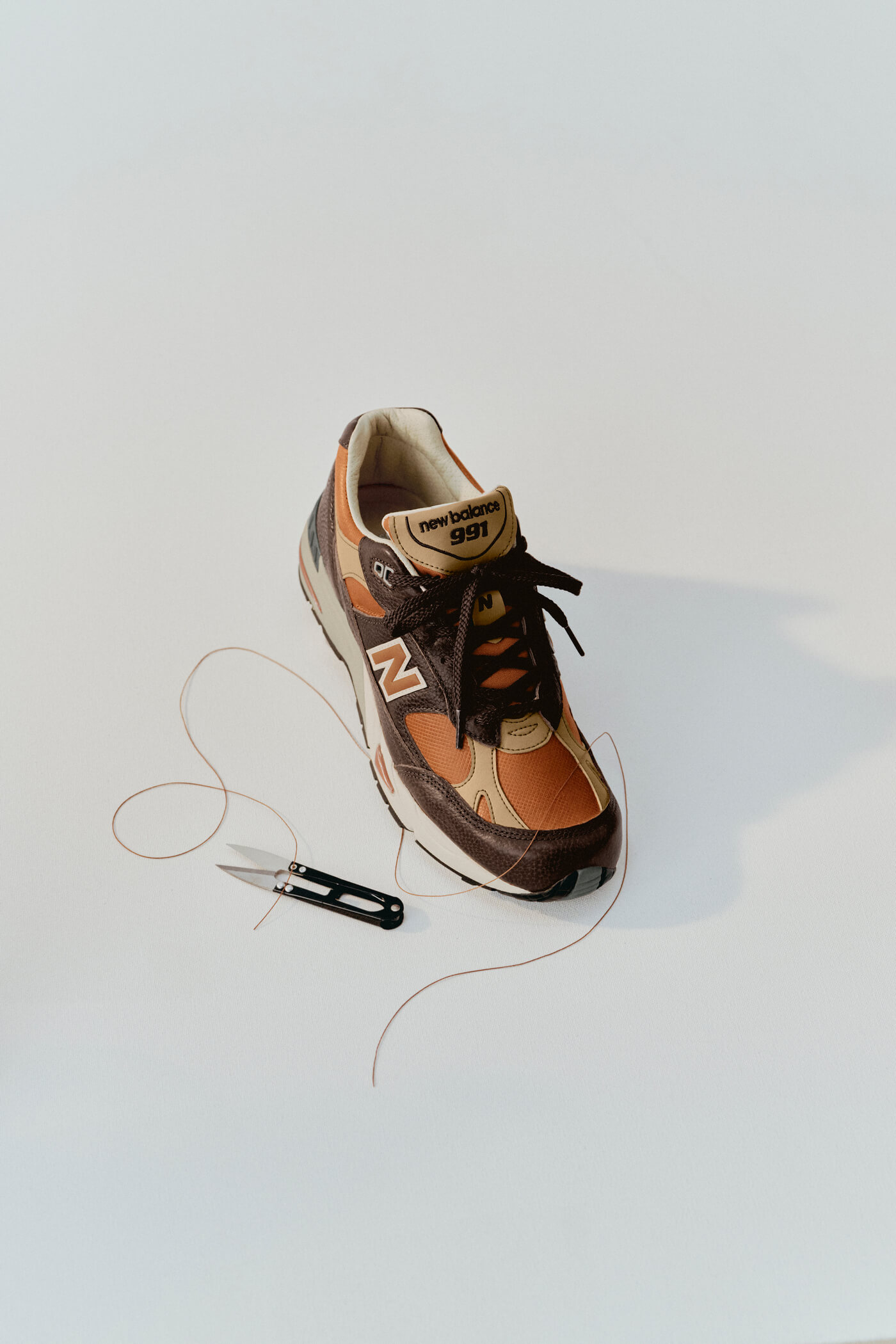 New Balance 991v1 MiUK - Chocolate Plum/Caramel Cafe/Tan - M991LB1 / W991LB1