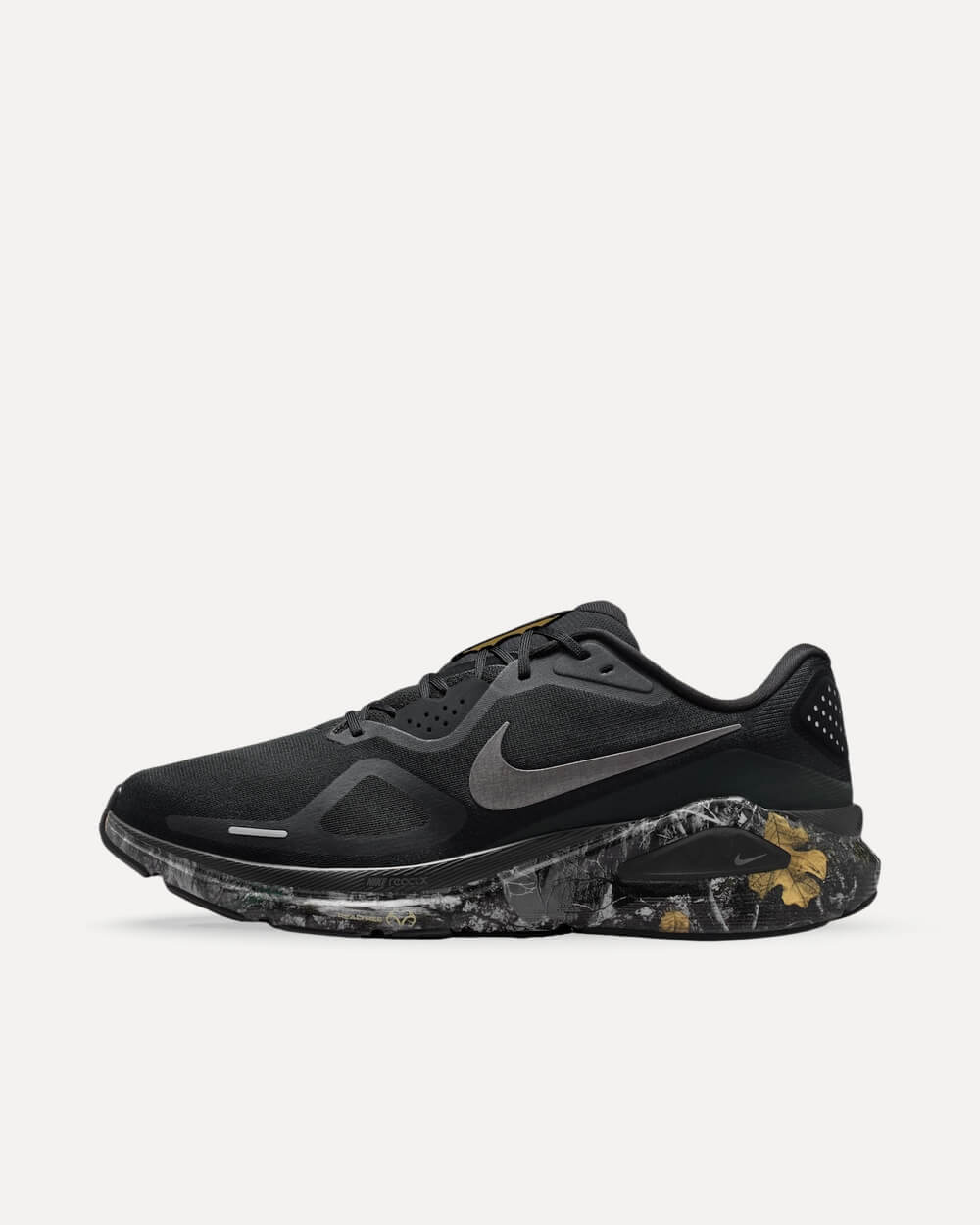 Nike Structure 26
