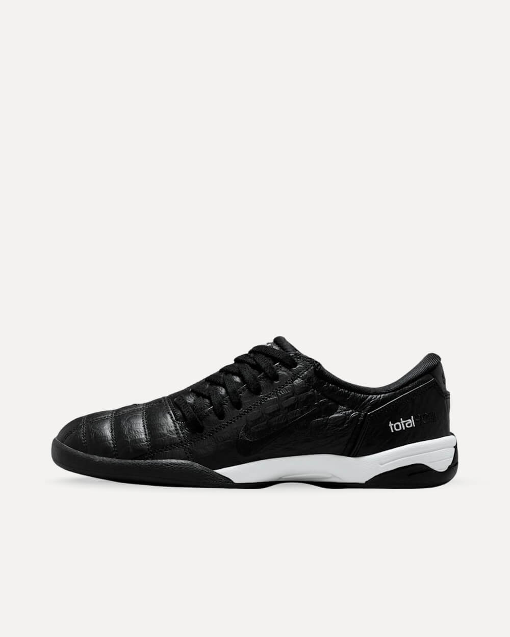 Nike Total 90