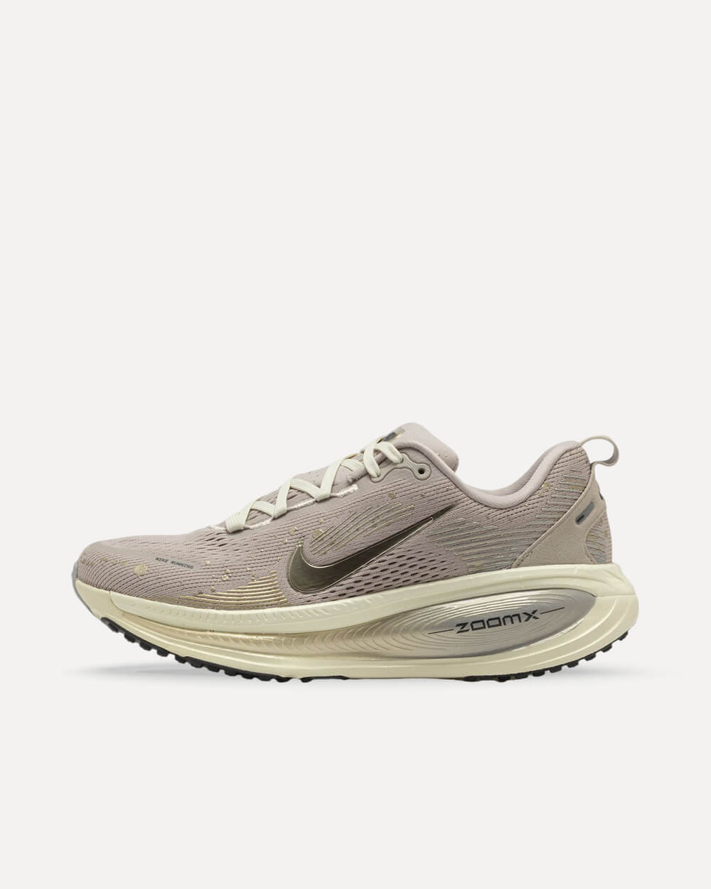 Nike Vomero 18 SE