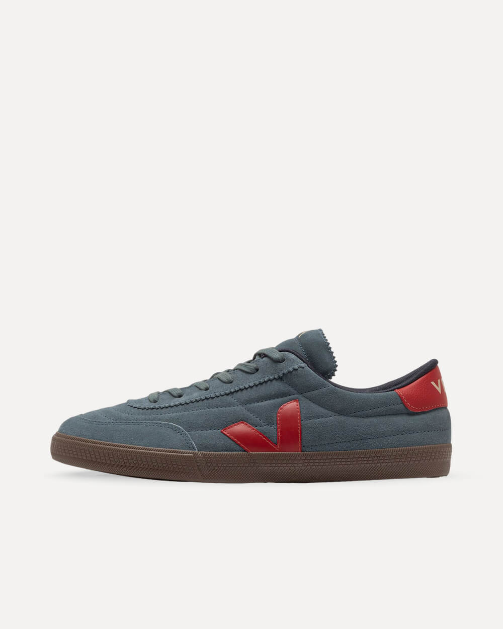 VEJA Panenka Suede