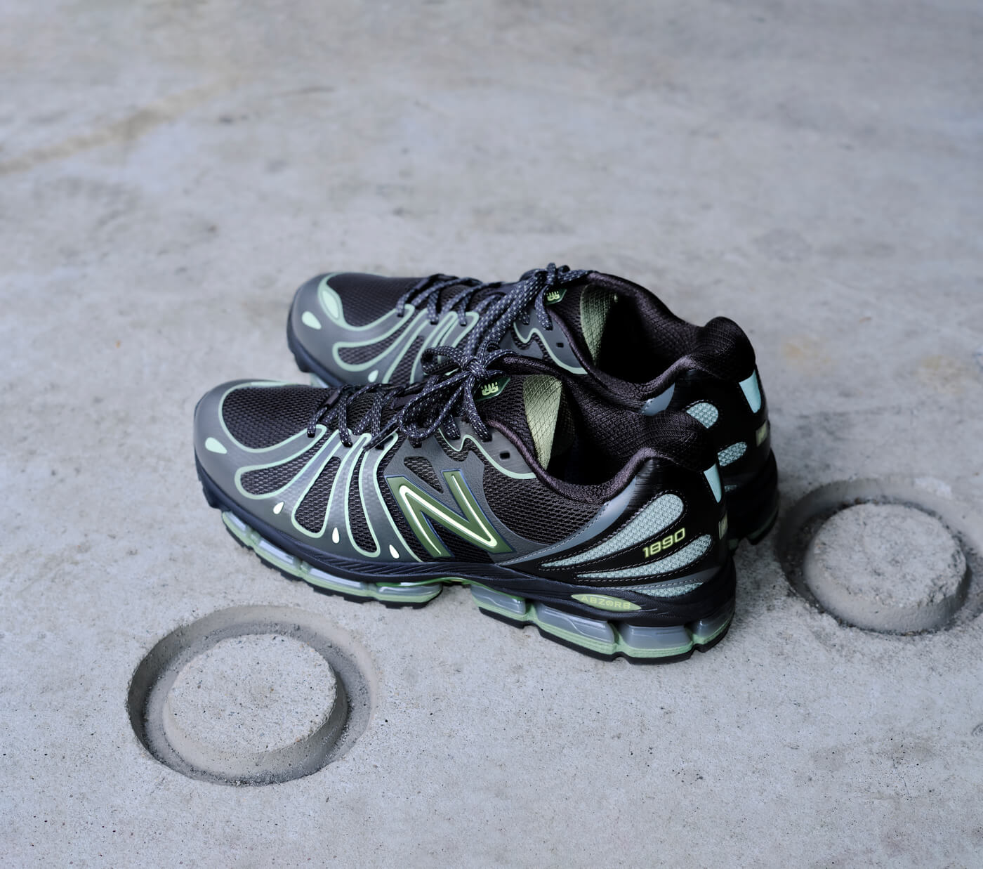 New Balance ABZORB 1890 - Faded Black / Utility Green - U189071H