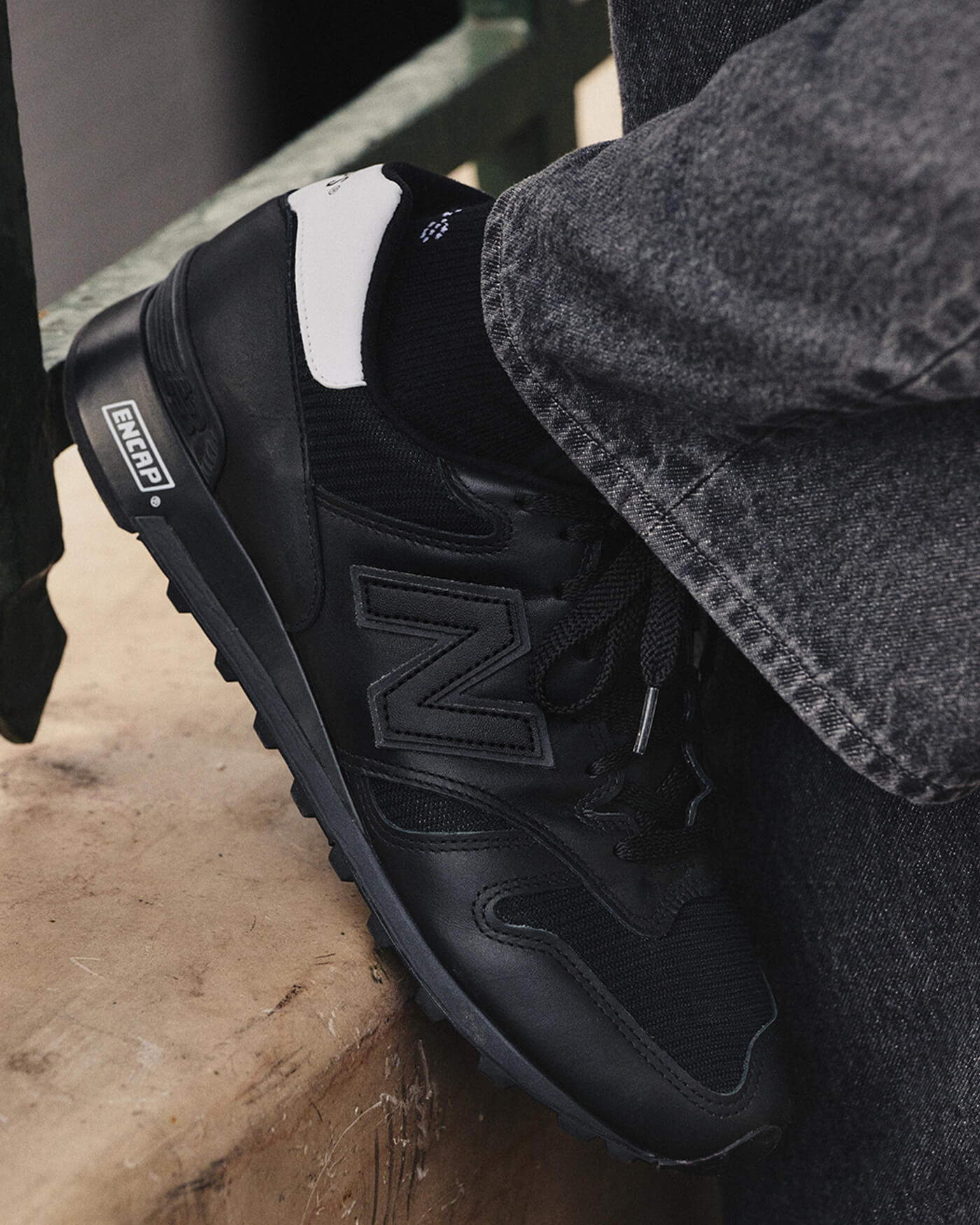 New Balance x WTAPS 1300 MiUSA - Black/White-Black Cement - U1300WT