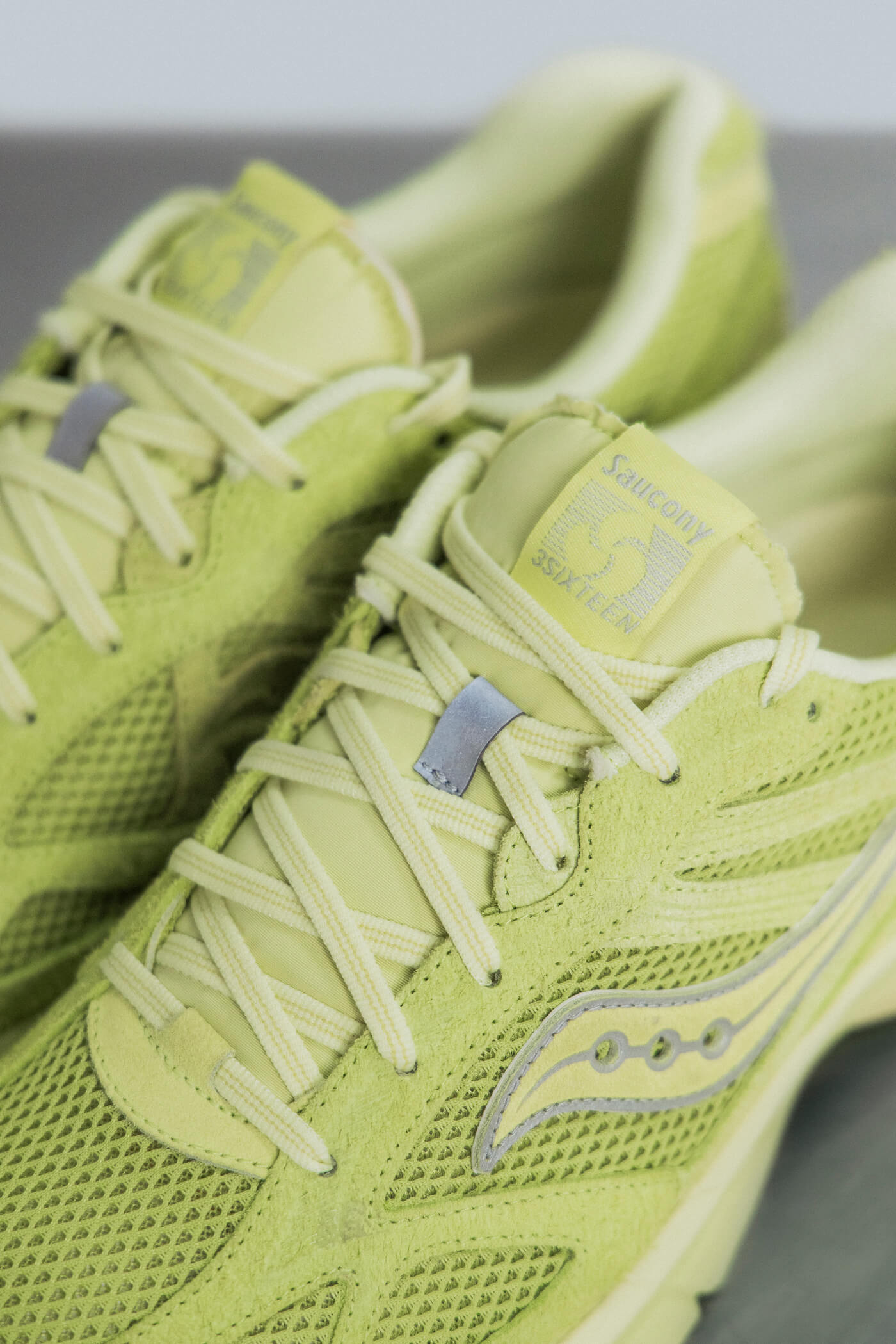 Saucony x 3sixteen ProGrid Guide 7 - Lime/Raffia - S71044-2