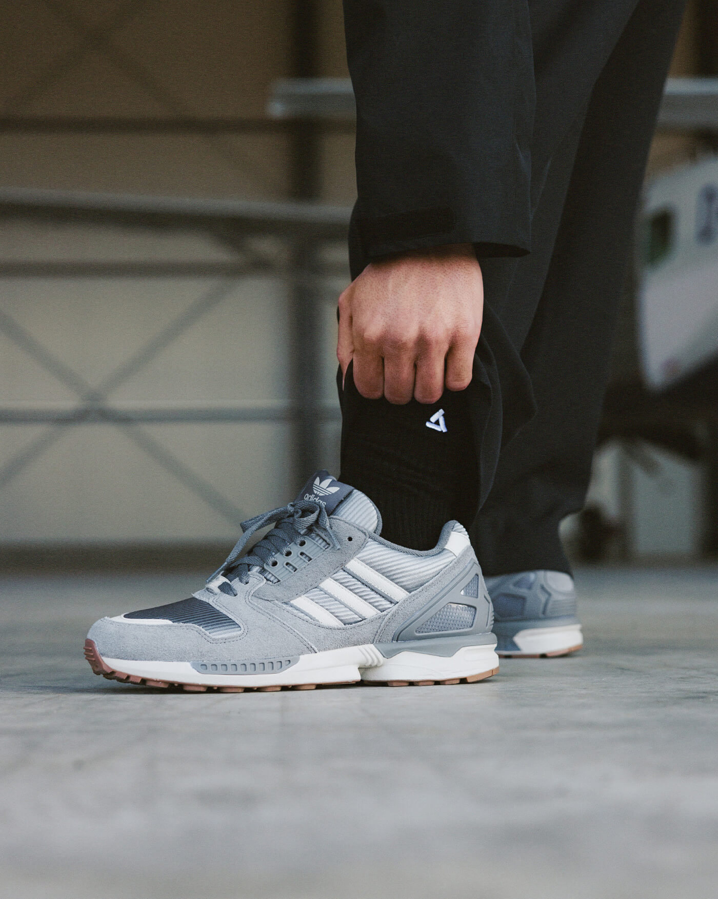 adidas ZX 8000 - Asphaltgold Exclusive - Grey Three / Wonder Beige / Grey 4 - KK4618