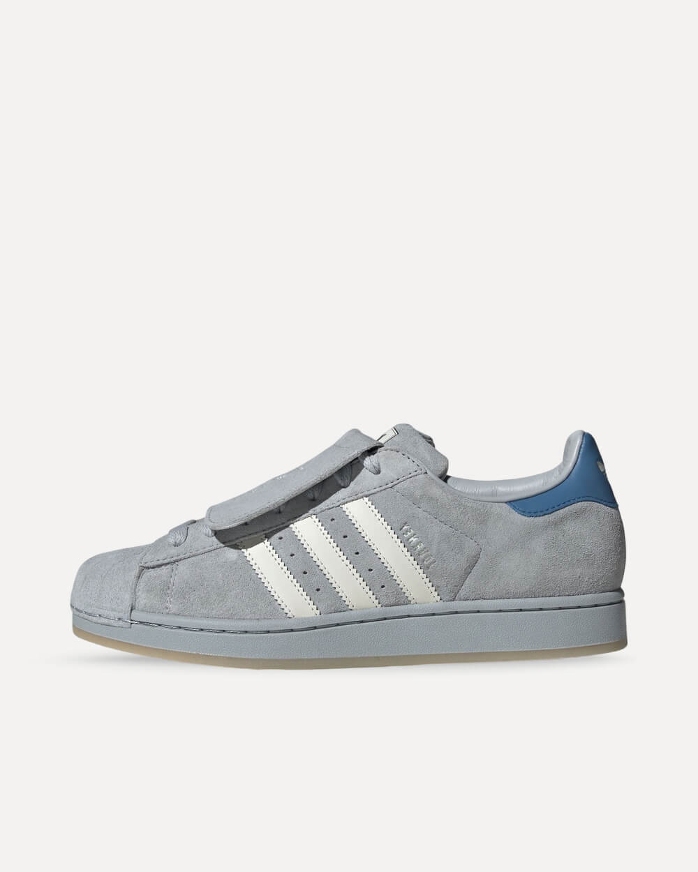 adidas x atmos Superstar „Pointless Journey“