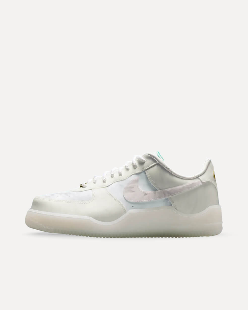 Nike x LeBron James Air Force 1 Low „Beijing“