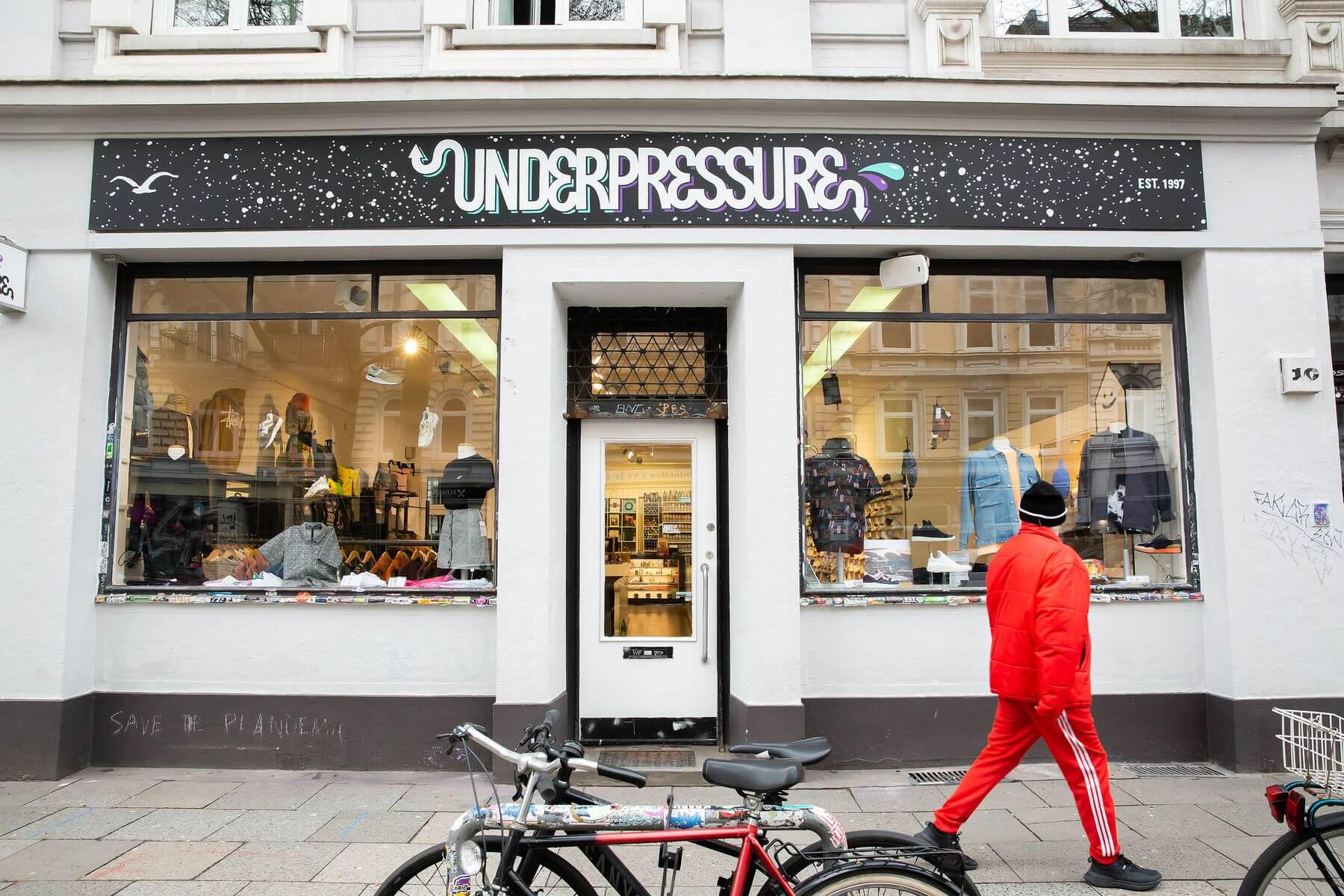 Underpressure