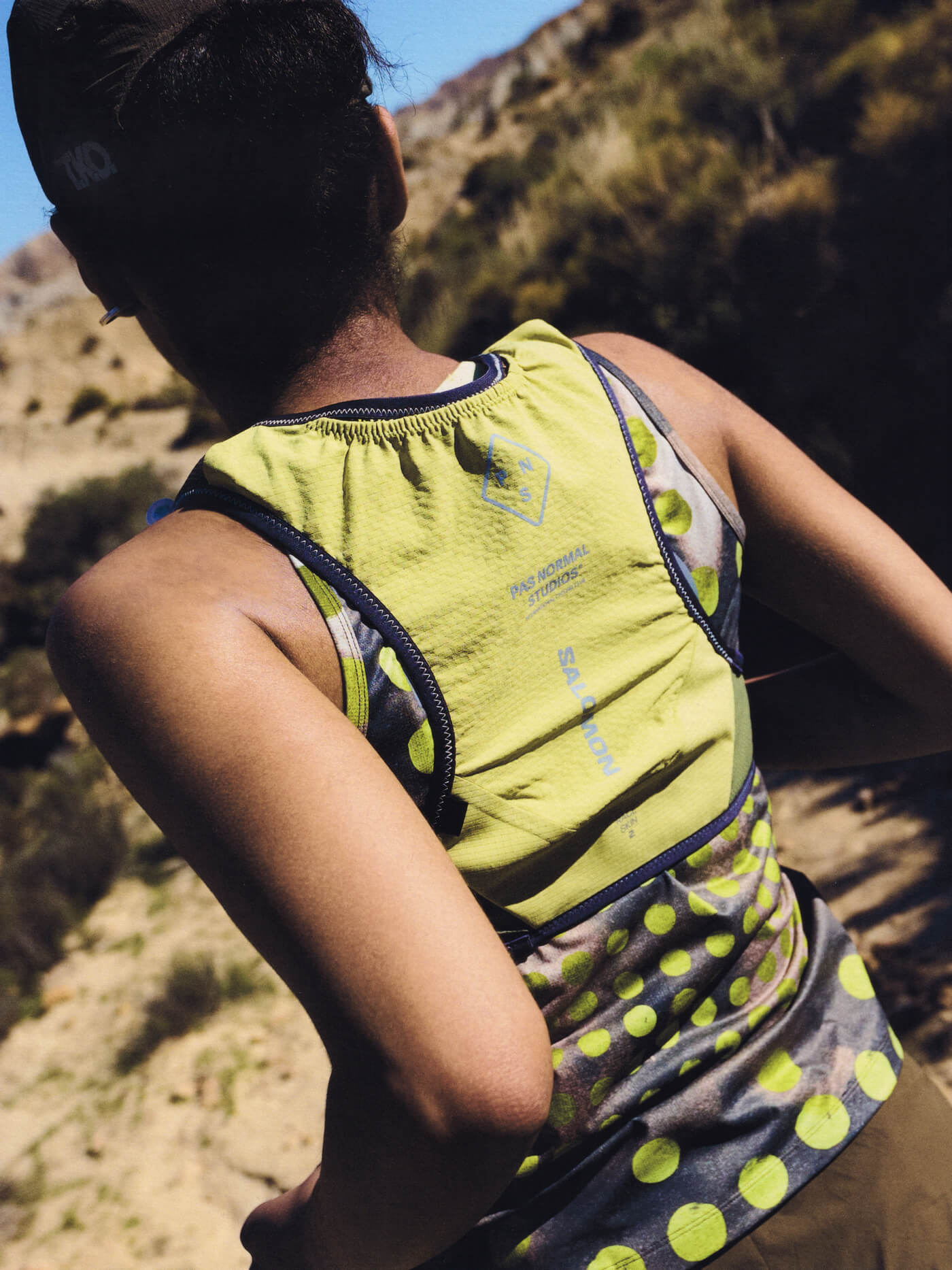 Salomon x Pas Normal Studios bringen den GRVL auf hybrides Terrain