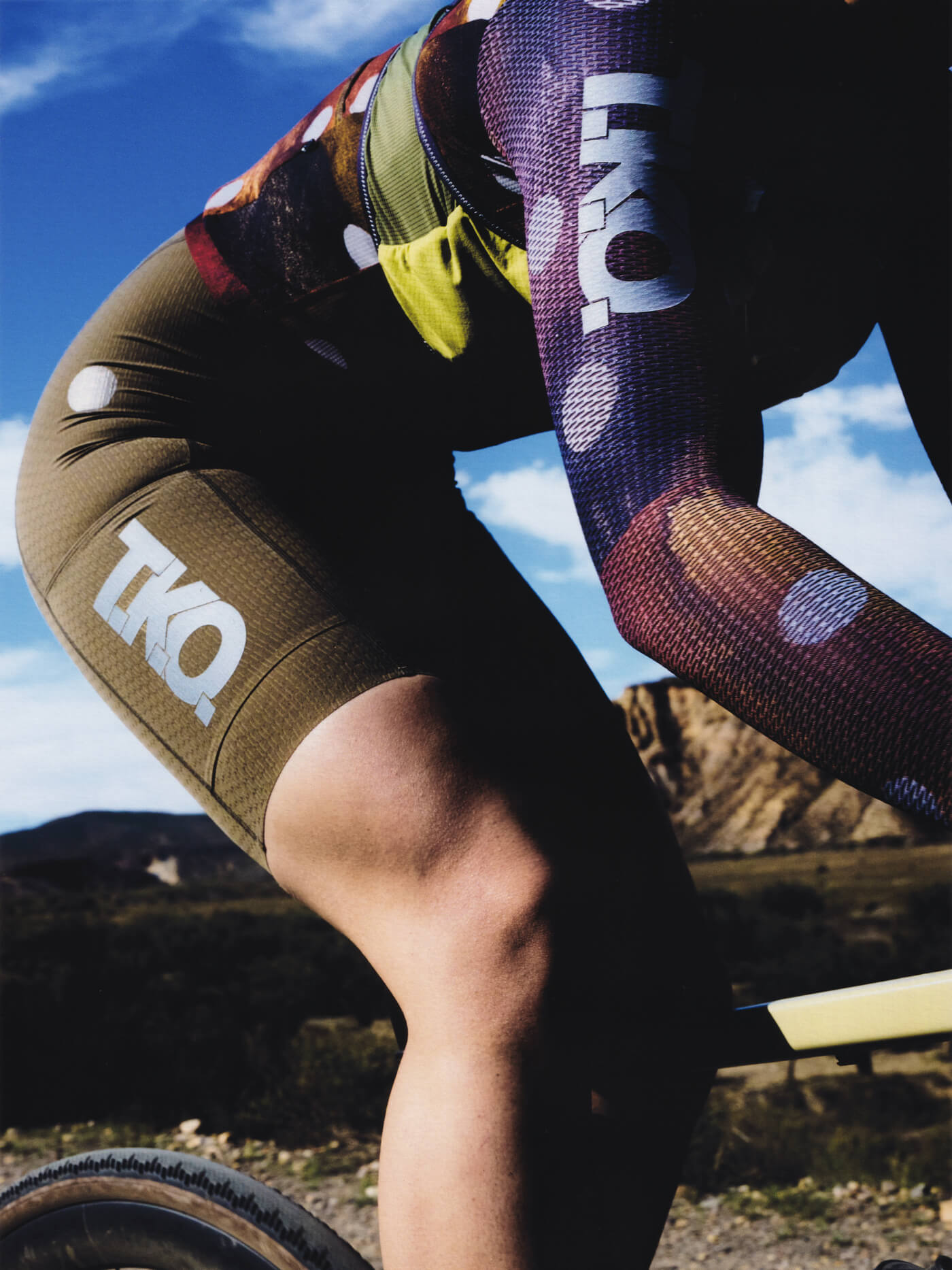 Salomon x Pas Normal Studios bringen den GRVL auf hybrides Terrain